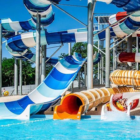 Aqua Family Apartments كاريغادور المظهر الخارجي الصورة