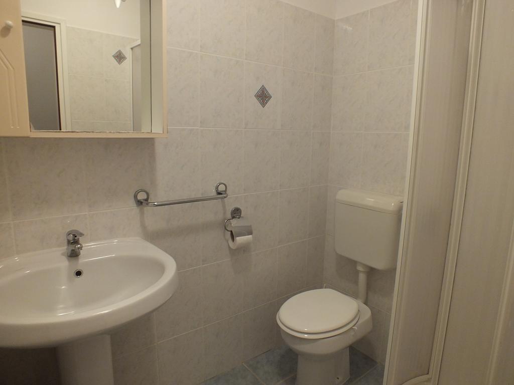 Aqua Family Apartments كاريغادور الغرفة الصورة